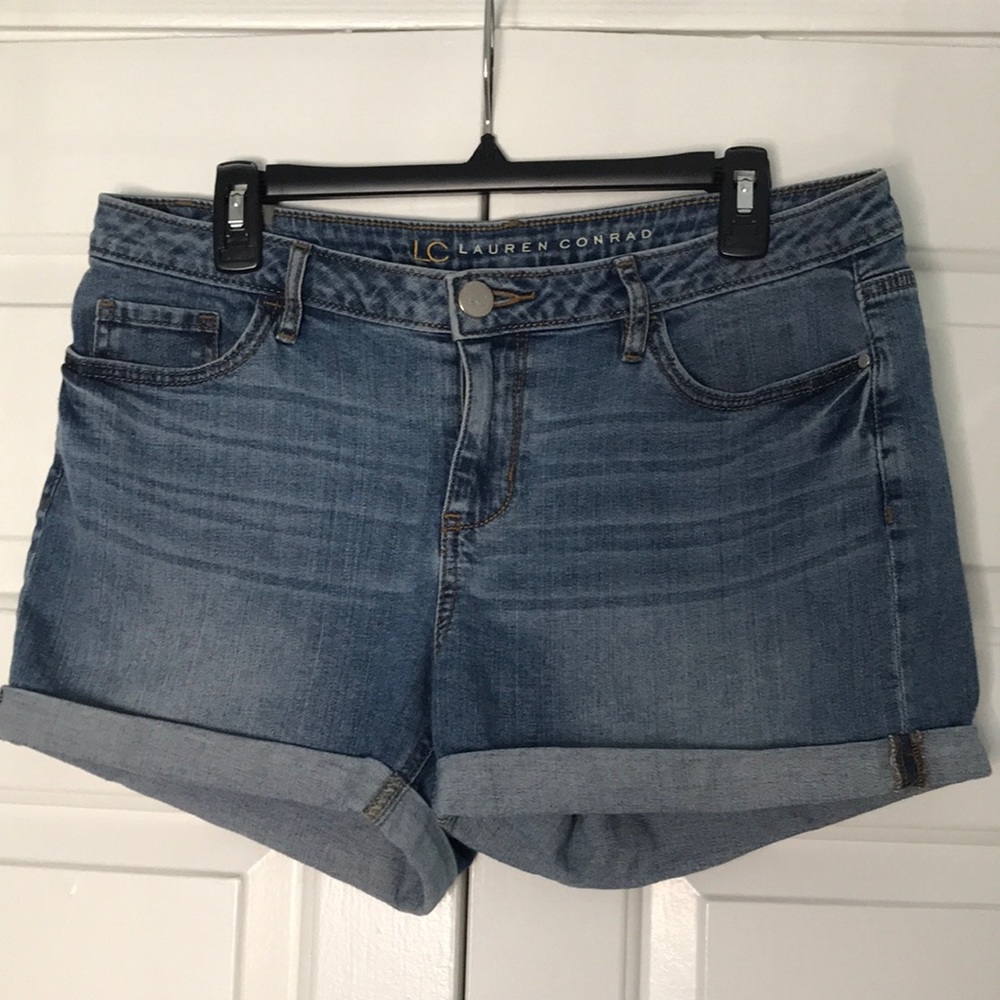 Lauren Conrad Cuffed Denim Jeans Shorts (Size 12)